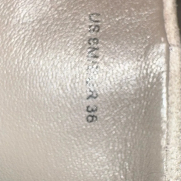 Vince Hilda Bootie Women’s size 6 Us in Woodsmoke Genuine Suede - Picture 6 of 7